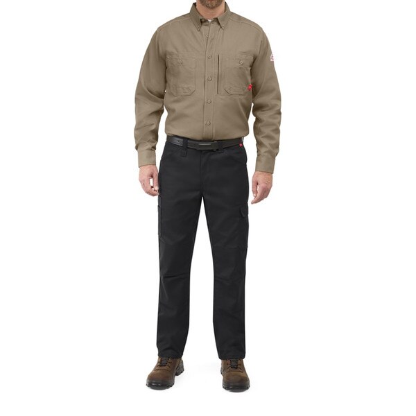Bulwark iQ Series Men's Lightweight FR Pant in Black